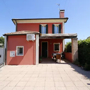 donatella-house.hotelinveneto.com/