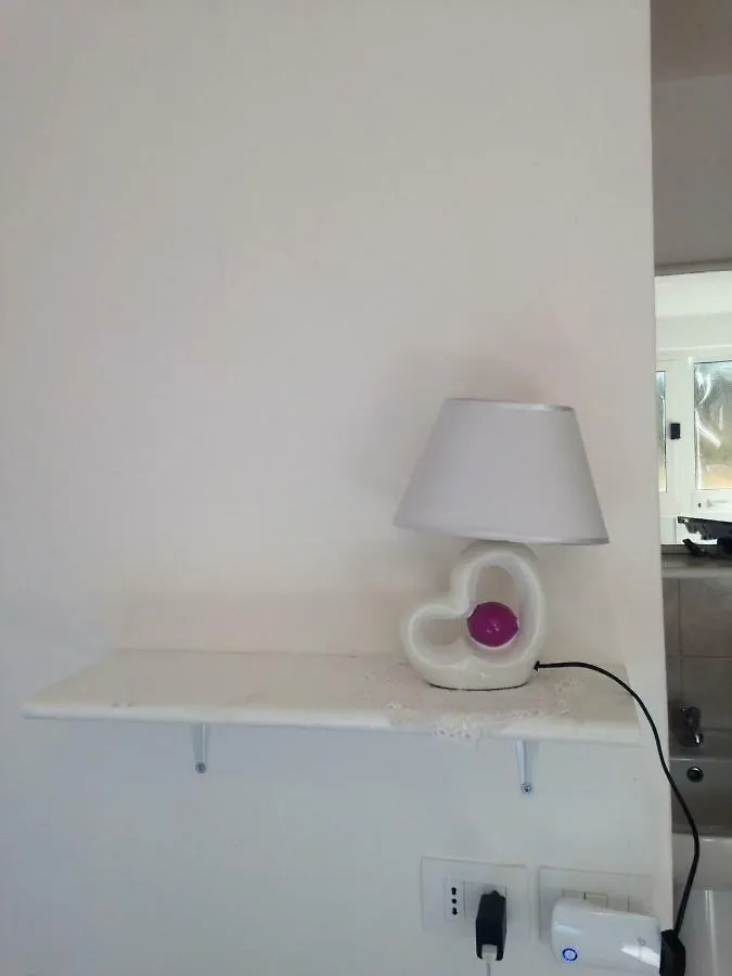 White Room Fucecchio Apartment
